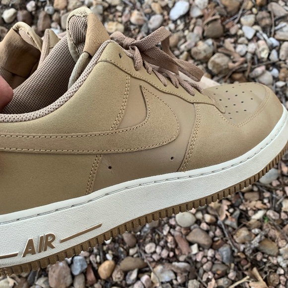 Nike Air Force 1 07’ - Picture 7 of 10